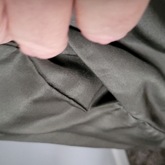 Hype multi color deep vee 100% silk dress NWT - Picture 10 of 13